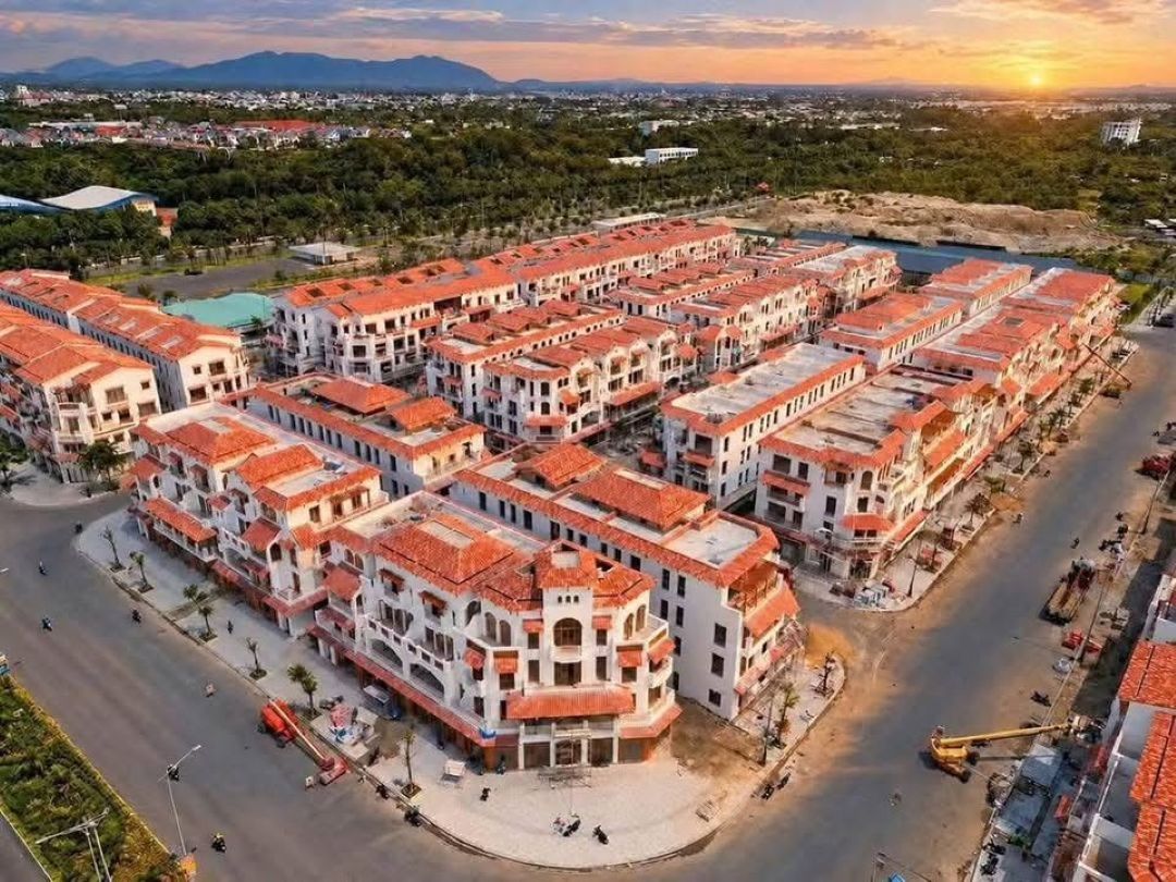Tiến độ hoàn thiện các phân khu shophouse và biệt thự tại Blanca City